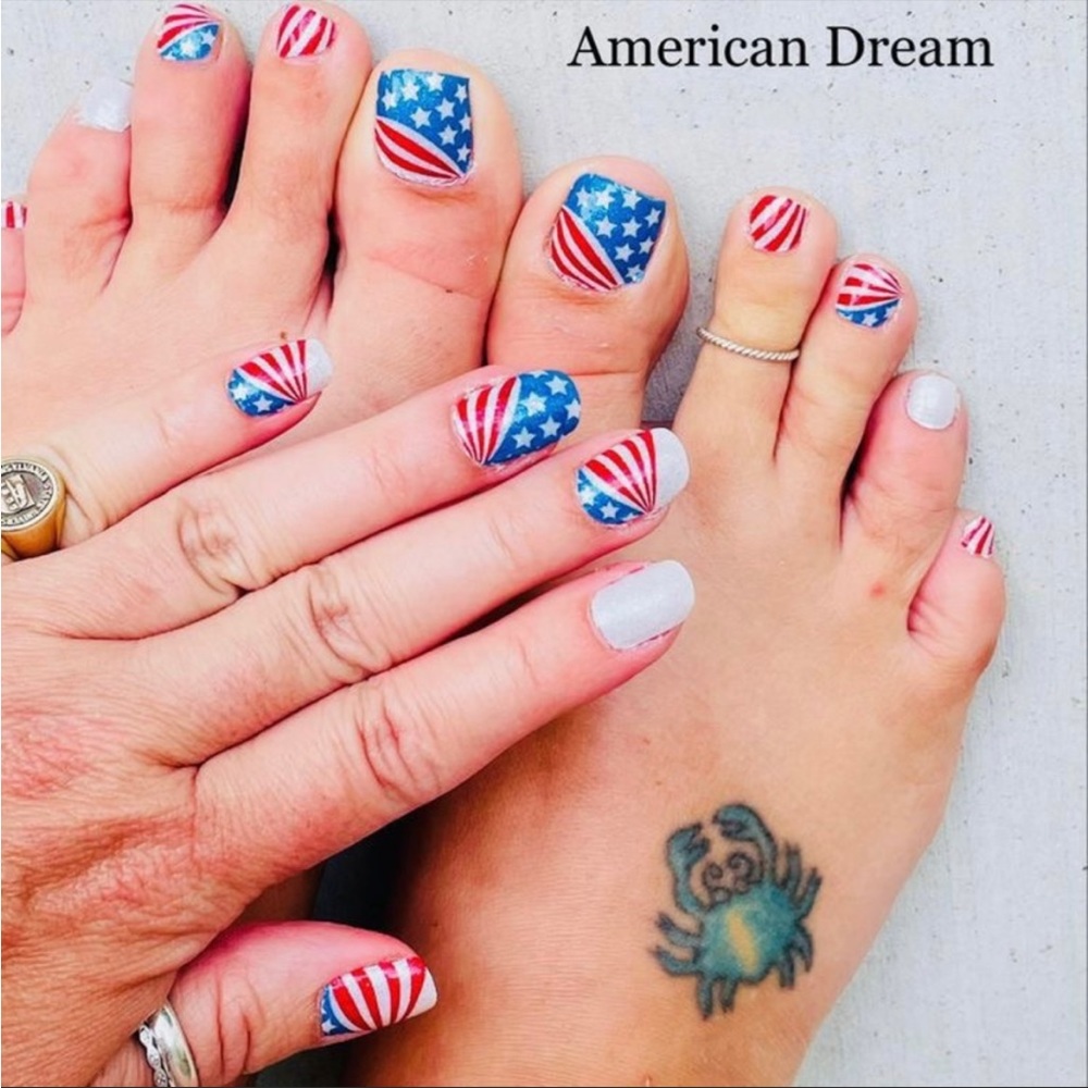 *Retired* Color Street: American Dream | Fourth of July Patriotic America Red - Picture 10 of 16